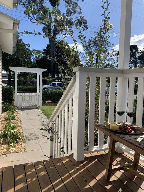 Bank House Tamborine Mountain - New South Wales Tourism  2