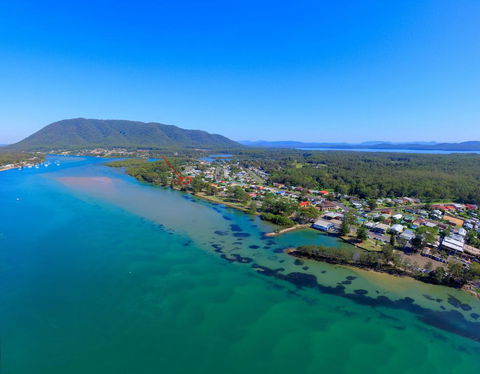 BANYANDAH 557 Ocean Drive NH - New South Wales Tourism  1