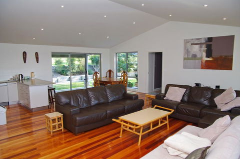 Banyula, 103 Neville Morton Drive - New South Wales Tourism  0