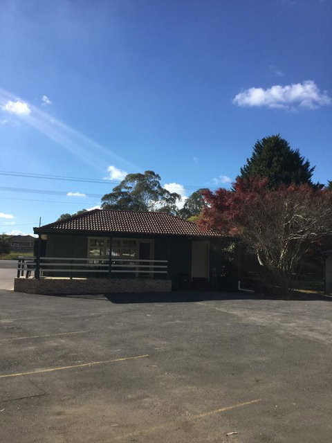 Bargo Motor Inn - New South Wales Tourism  1