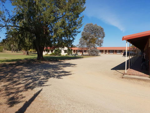 Barooga Golf View Motel - New South Wales Tourism  0