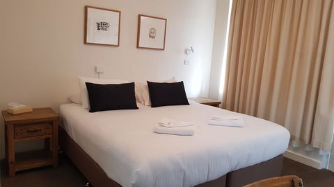 Bathurst Explorers Motel - New South Wales Tourism  1