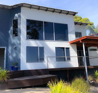 BAY OF FIRES BEACH SHACK ocean views from a modern Beachhouse - New South Wales Tourism 