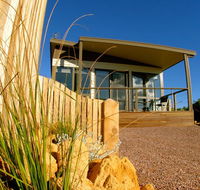 Bay Of Islands Apartments - New South Wales Tourism 