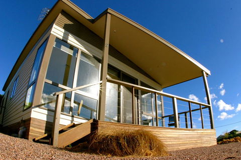 Bay Of Islands Apartments - New South Wales Tourism  1