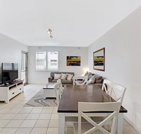 Bay Village Unit 14/ 47 Shoal Bay Road - New South Wales Tourism 