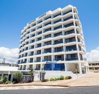 Bayview Tower - New South Wales Tourism 
