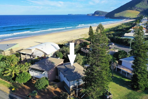 BEACH - BAY - BEE - PET FRIENDLY - New South Wales Tourism  0