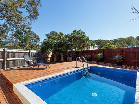 Beach Break - New South Wales Tourism  0