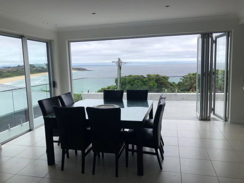 BEACH BREAK, 34 CLIFF ROAD - New South Wales Tourism  2