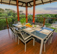 Beach Fansea - New South Wales Tourism 