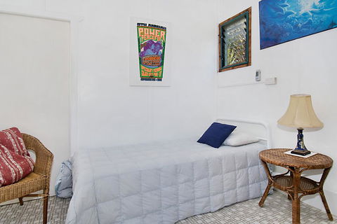 Beach House - New South Wales Tourism  1