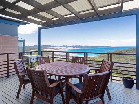 Beach House 7' 26 One Mile Close - Air Conditioned, Wifi, Foxtel, Linen - New South Wales Tourism  0