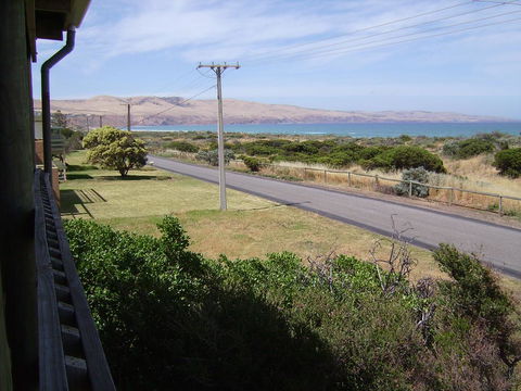 Beach House At Silver Sands - New South Wales Tourism  0