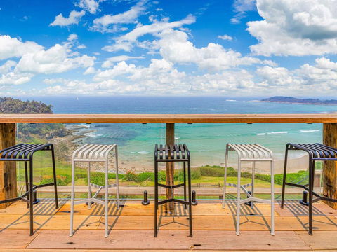 Beach Shack On Main Yamba Magnificent Views Photos Available Shortly Free WiFi - New South Wales Tourism  0