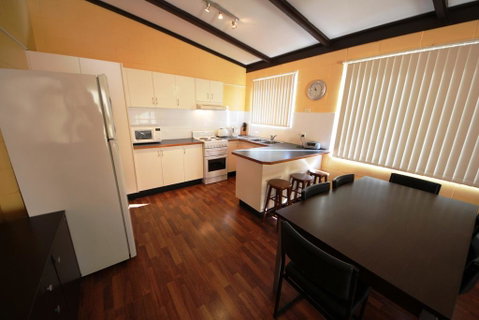 Beach Unit 5 At Hat Head - New South Wales Tourism  1