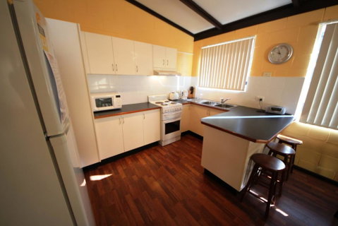 Beach Unit 5 At Hat Head - New South Wales Tourism  2