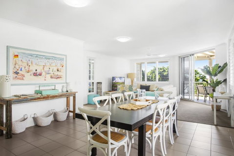 Beach Views & Breezes, Sunshine Beach - New South Wales Tourism  3
