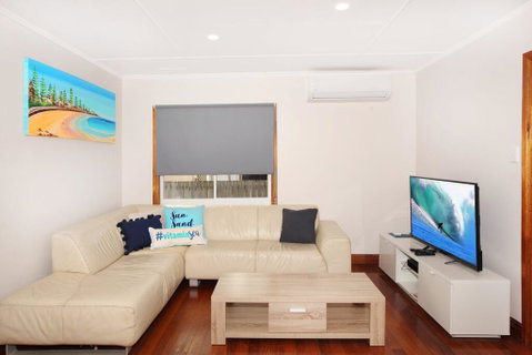BEACH, SHOPS & FABULOUS VACATION HOME! - New South Wales Tourism  3