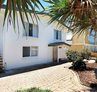 Beachcomber Unit 4- Beachside Unit - - New South Wales Tourism 