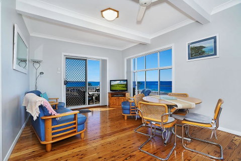 Beachcomer, Unit 1 - The Entrance, NSW - New South Wales Tourism  1