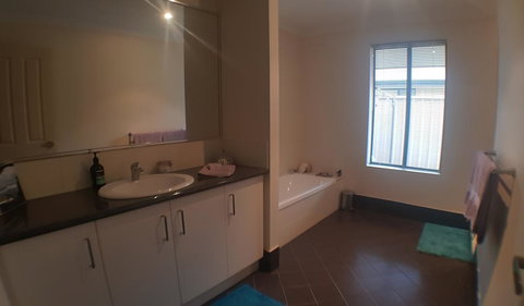 Beachfields Guest House Busselton - New South Wales Tourism  3