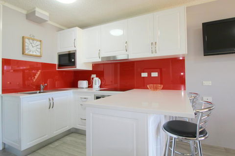 Beachfront 2, 25 Willow Street - New South Wales Tourism  1
