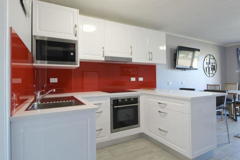 Beachfront 4, 25 Willow Street - New South Wales Tourism  0