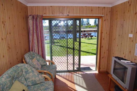 Beachfront 5, 25 Willow Street - New South Wales Tourism  3