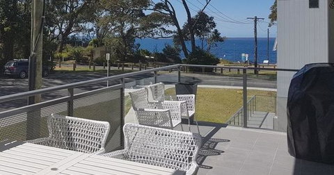 Beachfront Boogaloo - New South Wales Tourism  0