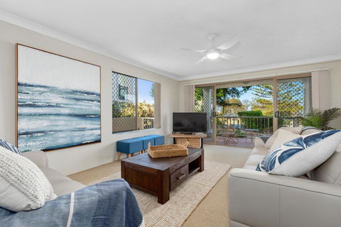 Beachfront On Marine - New South Wales Tourism  3