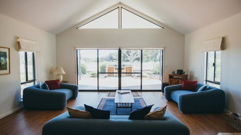 Beachfront Prevelly - New South Wales Tourism  0