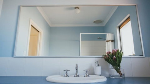 Beachfront Prevelly - New South Wales Tourism  3