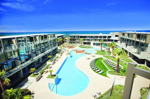 Beachfront Resort Torquay, Australia - New South Wales Tourism  0