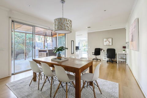 Ringtail Retreat - Contemporary Family Comforts - New South Wales Tourism  1