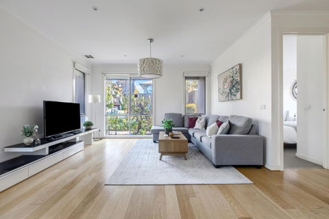 Ringtail Retreat - Contemporary Family Comforts - New South Wales Tourism  0