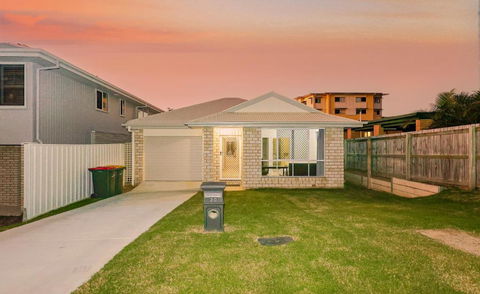 Redcliffe - New South Wales Tourism  3