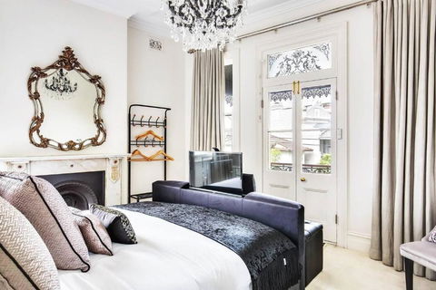 Refined Paddington Corner Terrace With Parking - New South Wales Tourism  2