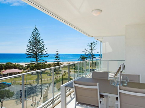 Reflections Tower 2 Unit 401 - New South Wales Tourism  0