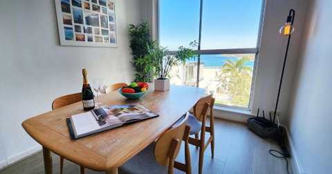 Relaxed Coastal Living With Fantastic Sea Views - New South Wales Tourism  0