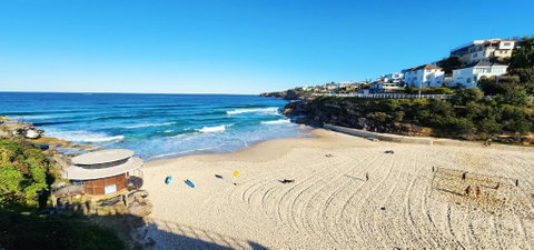 Relaxed Coastal Living With Fantastic Sea Views - New South Wales Tourism  3