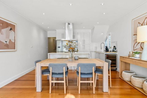 Renovated Brilliance In Bayside Albert Park - New South Wales Tourism  2