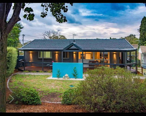Resort Style Home Pool Spa Sauna - New South Wales Tourism  1