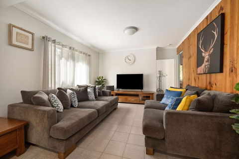 Rest & Relaxation - New South Wales Tourism  1