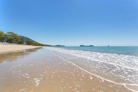 Ribbons Beachfront Apartments Clifton Beach - New South Wales Tourism  2