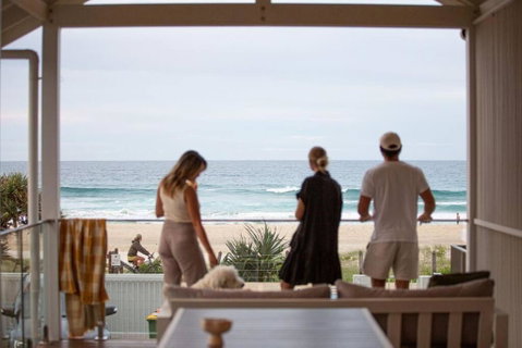 Rigi On Currumbin Beach - New South Wales Tourism  0