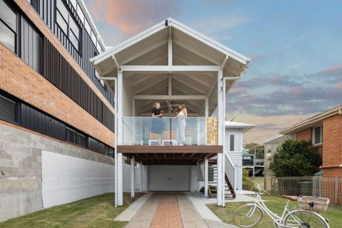 Rigi On Currumbin Beach - New South Wales Tourism  3