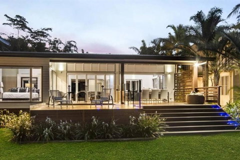 Ripples On The Beach - Beachfront Mission Beach - New South Wales Tourism  1