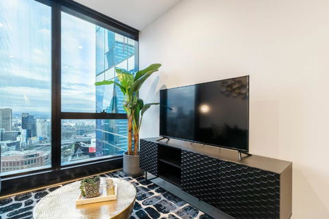 Ritzy Apartment In Iconic Australia 108 With Views - New South Wales Tourism  3