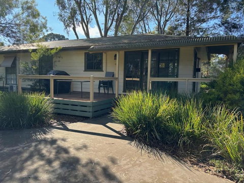 River Frontage Unit Moama - New South Wales Tourism  0
